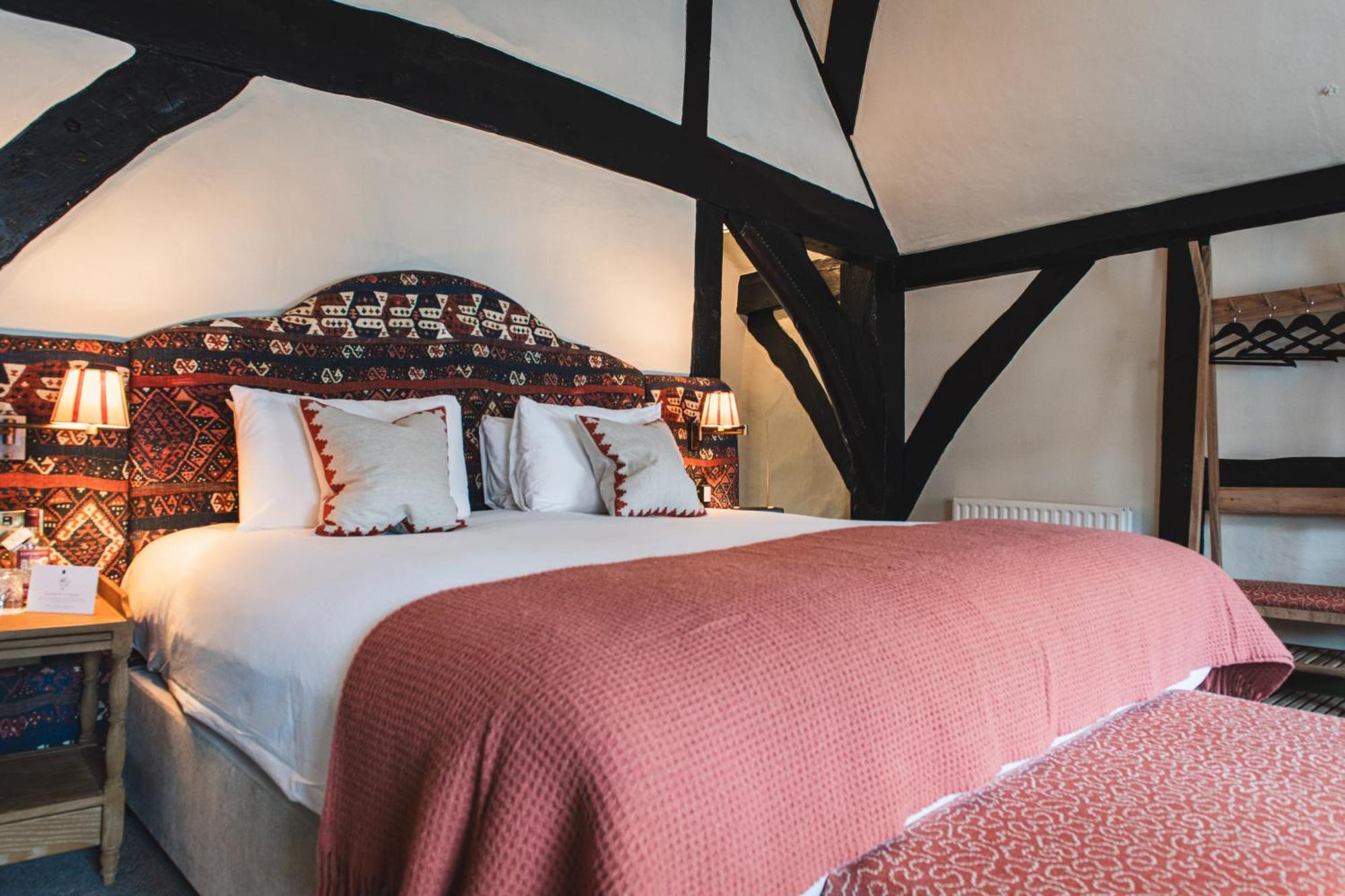 Bel And The Dragon-Odiham Hotel Exterior foto